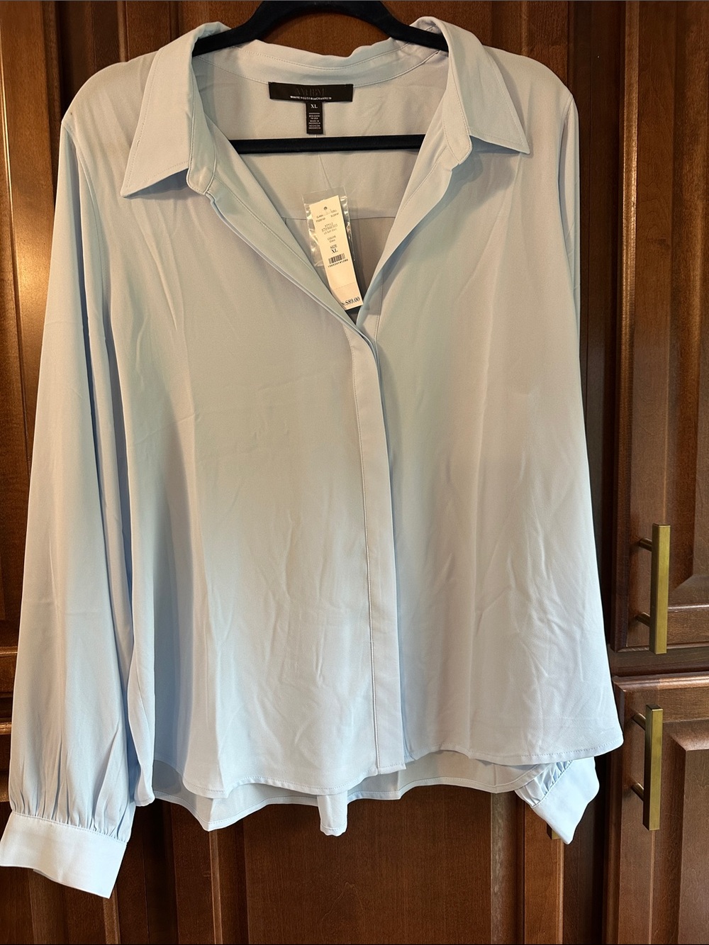 White House Black Market Light Blue Button-Front Collared Blouse